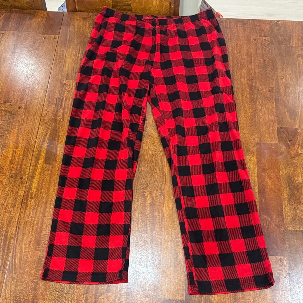 Wondershop Red and Black Plaid Pajama Pants